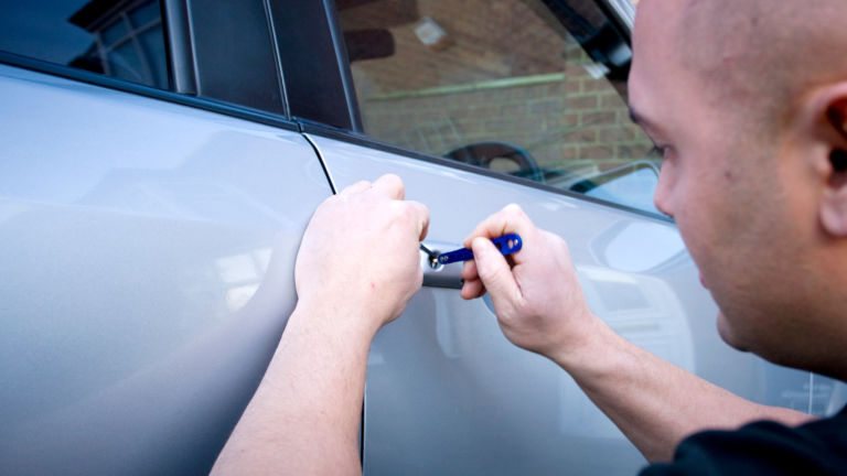 Trusted Car Locksmith Professionals in West Hills, CA